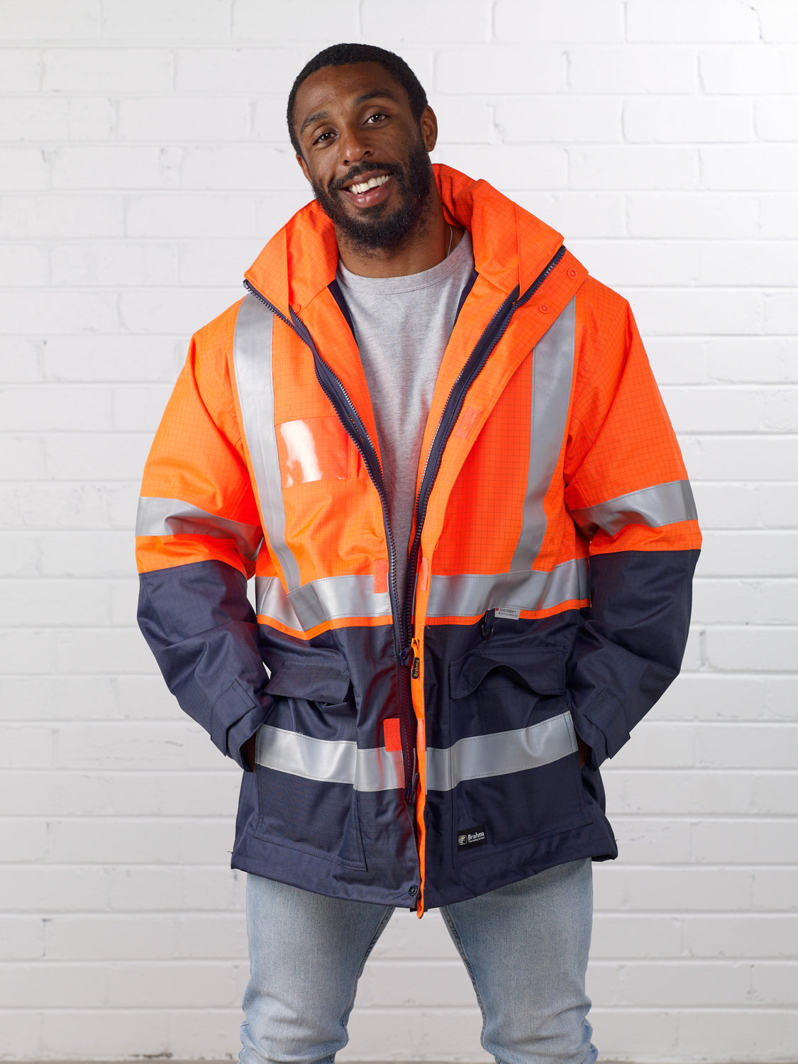 Hi vis outlet jacket with hood