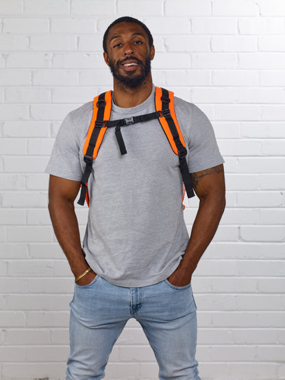 Caribee Calibre Safety backpack Orange - model sternum strap 3